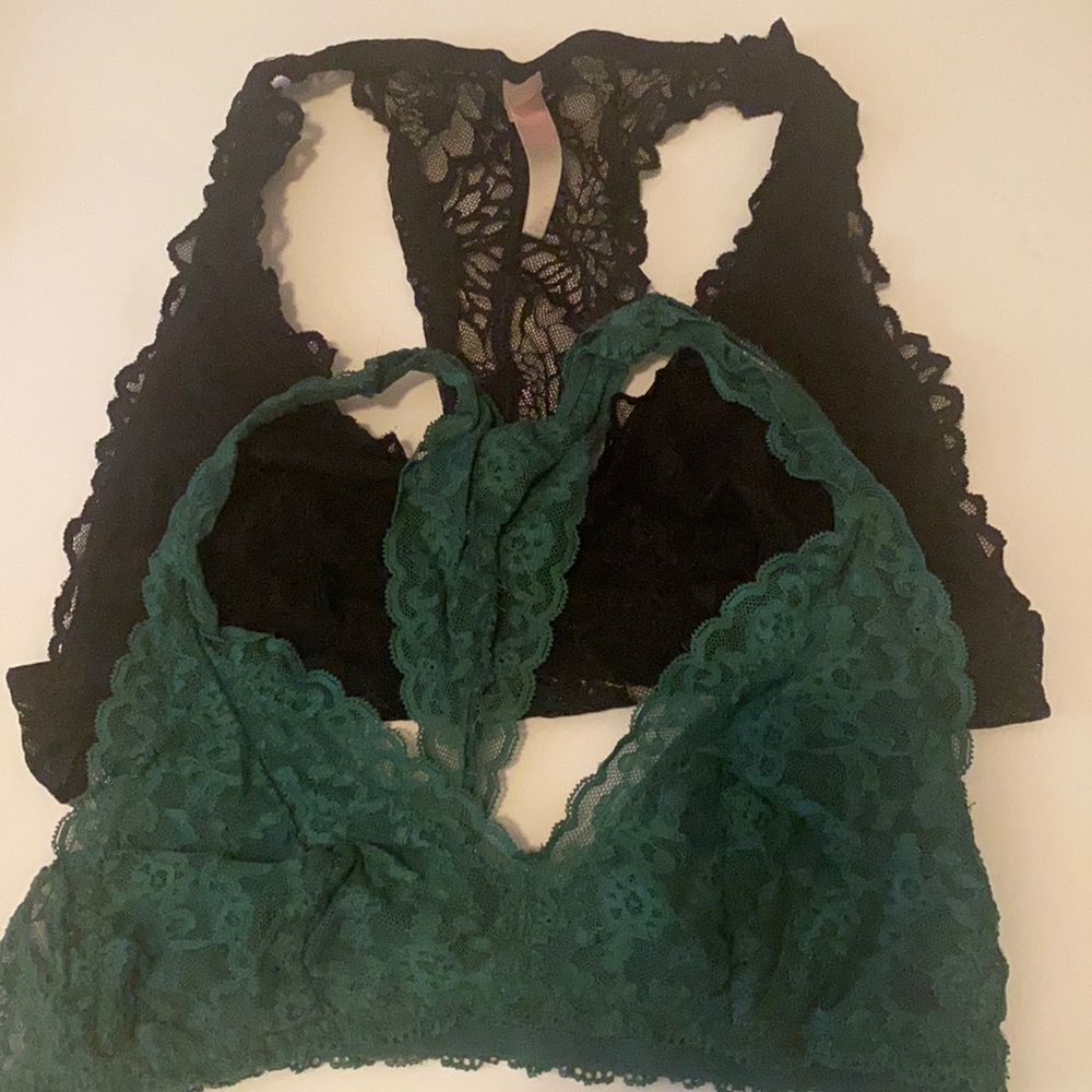 Victoria’s a secret bralette bundle!